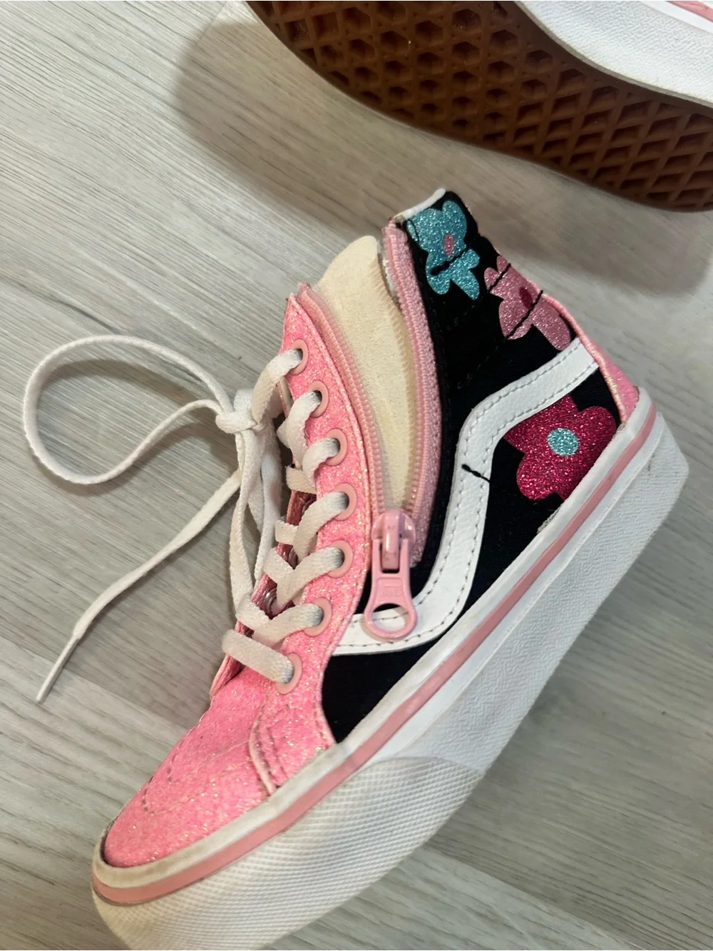 Vans Kids Pink Glitter High-Top Sneakers with Black Stripe